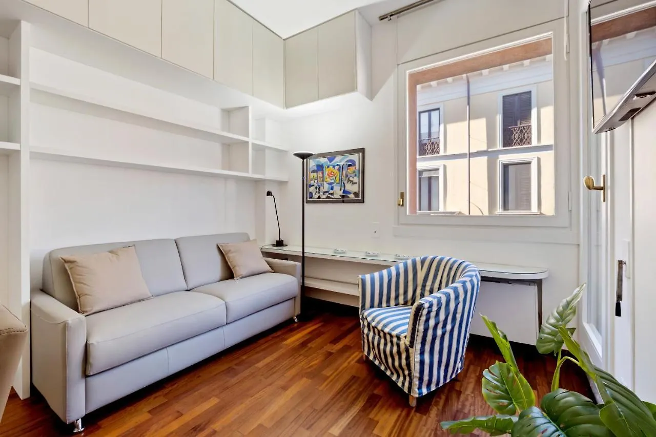 Appartamento Rentopolis Piazza San Marco 1 Milano