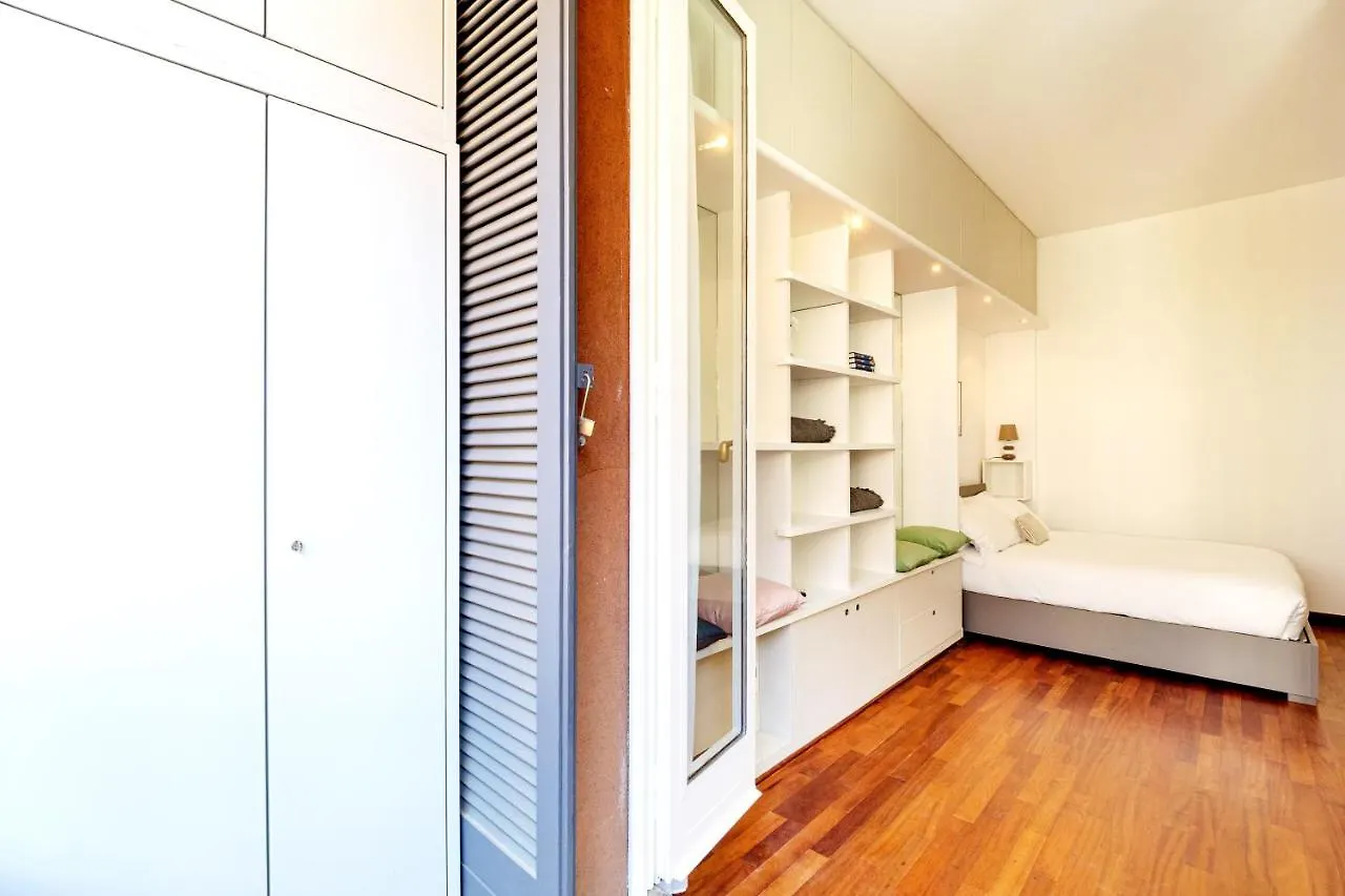 Appartamento Rentopolis Piazza San Marco 1 Milano